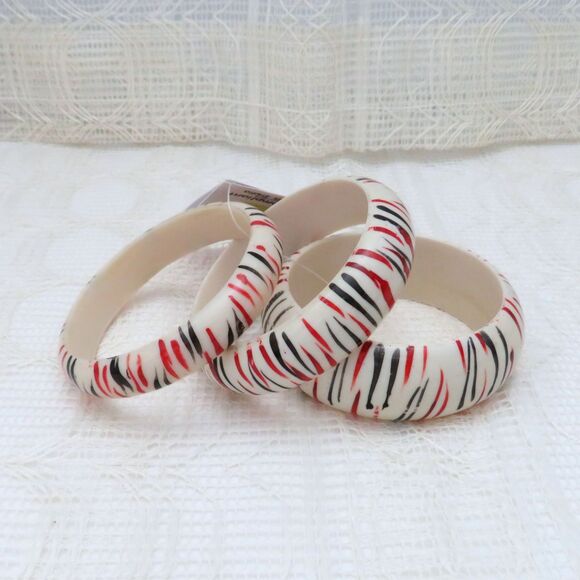 Bangle Bracelet Set Women Cream with Orange & Green Stripes Antika Collection - Picture 1 of 7